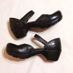 NWOB Dansko Black Mary Jane Clogs